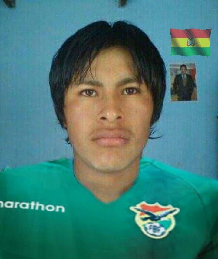 VeraIzza's tweet photo. @Limay57840 @KiwiQueenieTw tienes que fingir otra nacionalidad porque la tuya es una puta vergüenza, y te escondes en otro puto país que detesta al tuyo. País donde a la puta gente de color café como tu directamente les dicen "boliviano" sinónimo de negro JAJAJA https://t.co/xL2rLtk0Zt