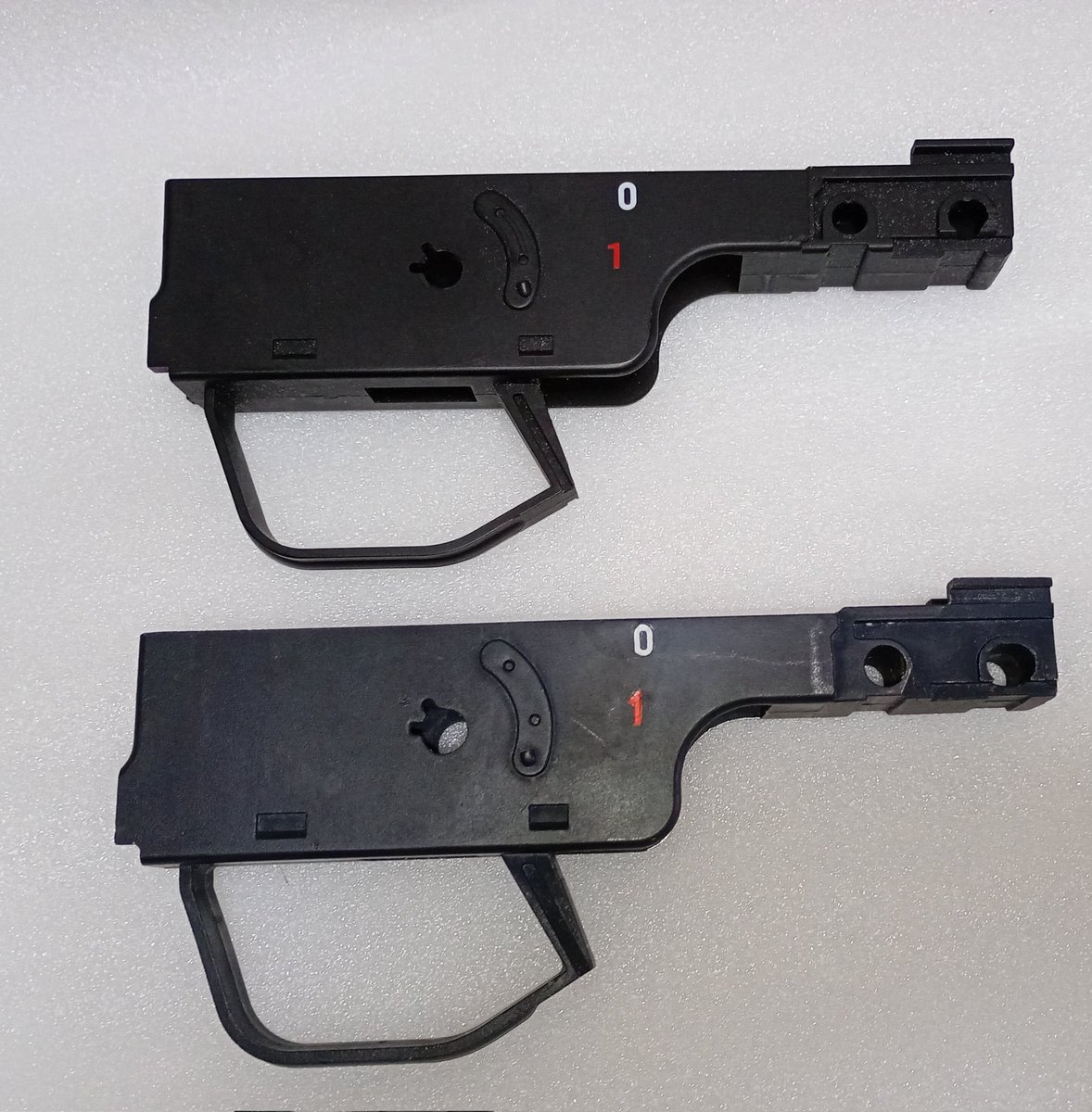 東京マルイPSG-1電動ガン用のモスキートモールド製アルミフレーム(下