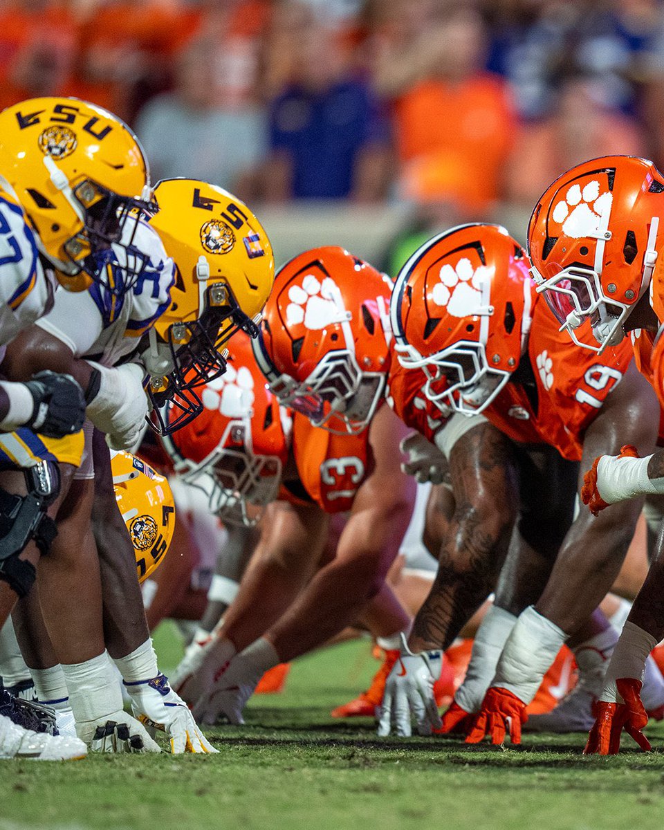 PEAtotheNUT's tweet photo. 7 Saturdays away… ⏳

🐅 vs 🐅 https://t.co/Y8aZJMj4RN