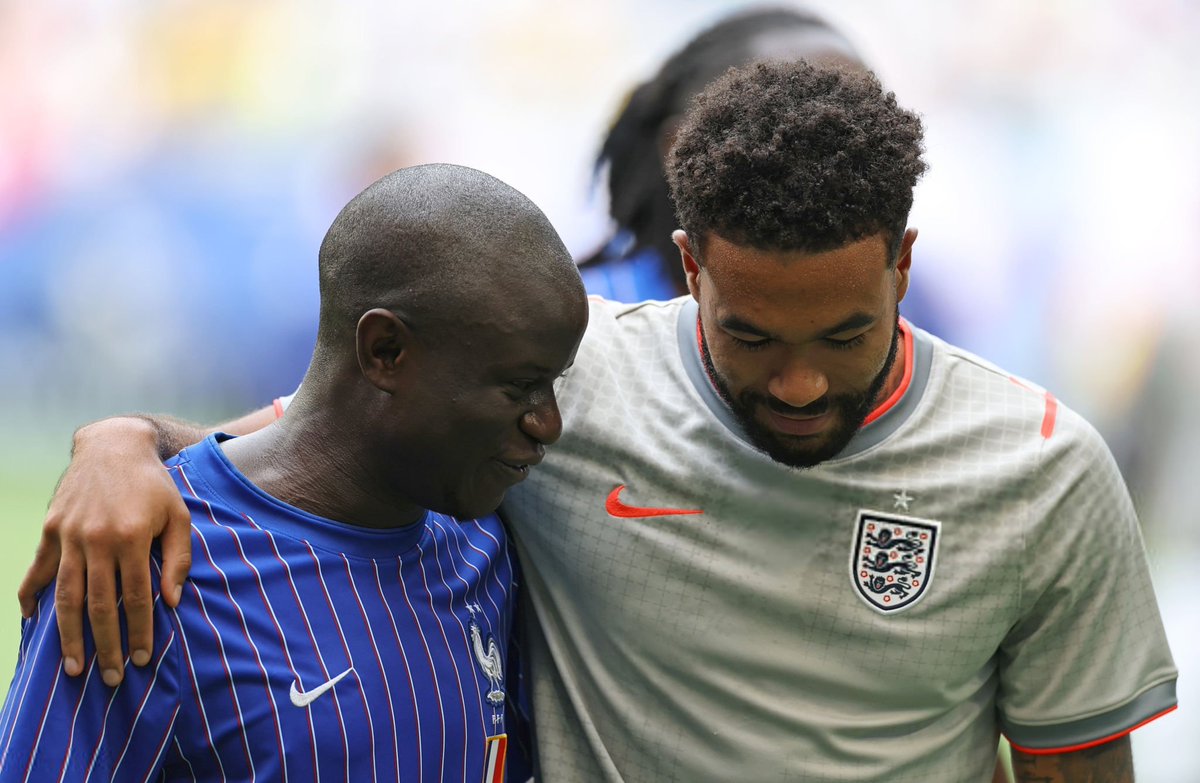 ChelseaInPhotos's tweet photo. Kante &amp; Reece 🥹💙 https://t.co/yA0eR3fDpw