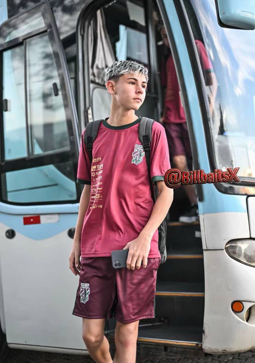 billbatsx's tweet photo. A pica desse novinho é apaixonante mesmo 🫣 https://t.co/jnW3MWzOii 
#sub15 #novinho https://t.co/WsaguwzLTf