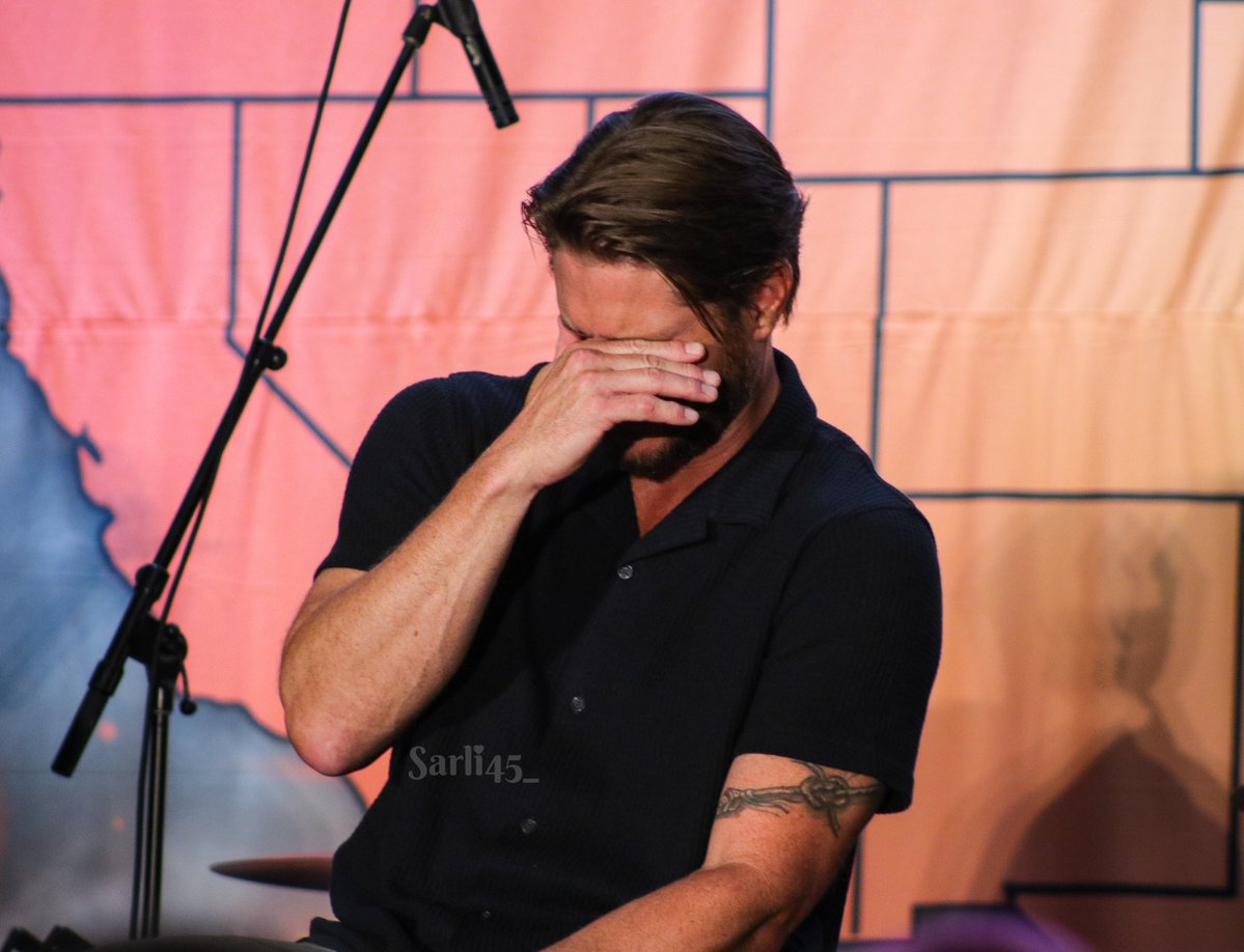 Sarli45_'s tweet photo. This gave me a good chuckle when I was going through my photos
π€¦Misha Collins and π€¦Jensen Ackles
#SPNTor #SPNToronto https://t.co/m5T9craug1