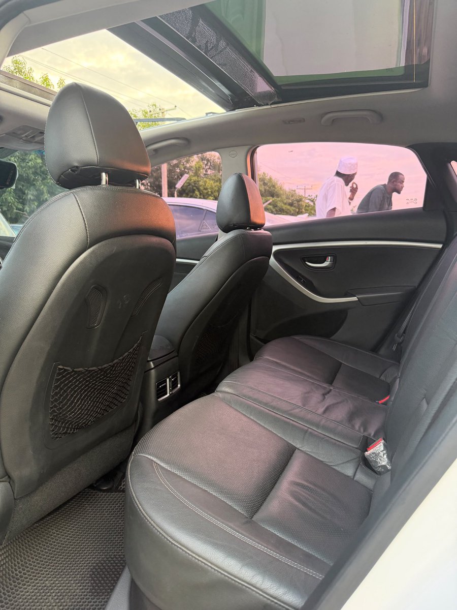 Dauda__Ad's tweet photo. FOREIGN USED HYUNDAI I30 GDI 2013 MODEL ACCIDENT FREE WITH PANORAMIC ROOF, KEYLESS FULL OPTION WITH ORIGINAL CUSTOMS DUTY GOING FOR 12.5M
KADUNA
📞08034445038
@NoorCars https://t.co/U7kfjOhT0L