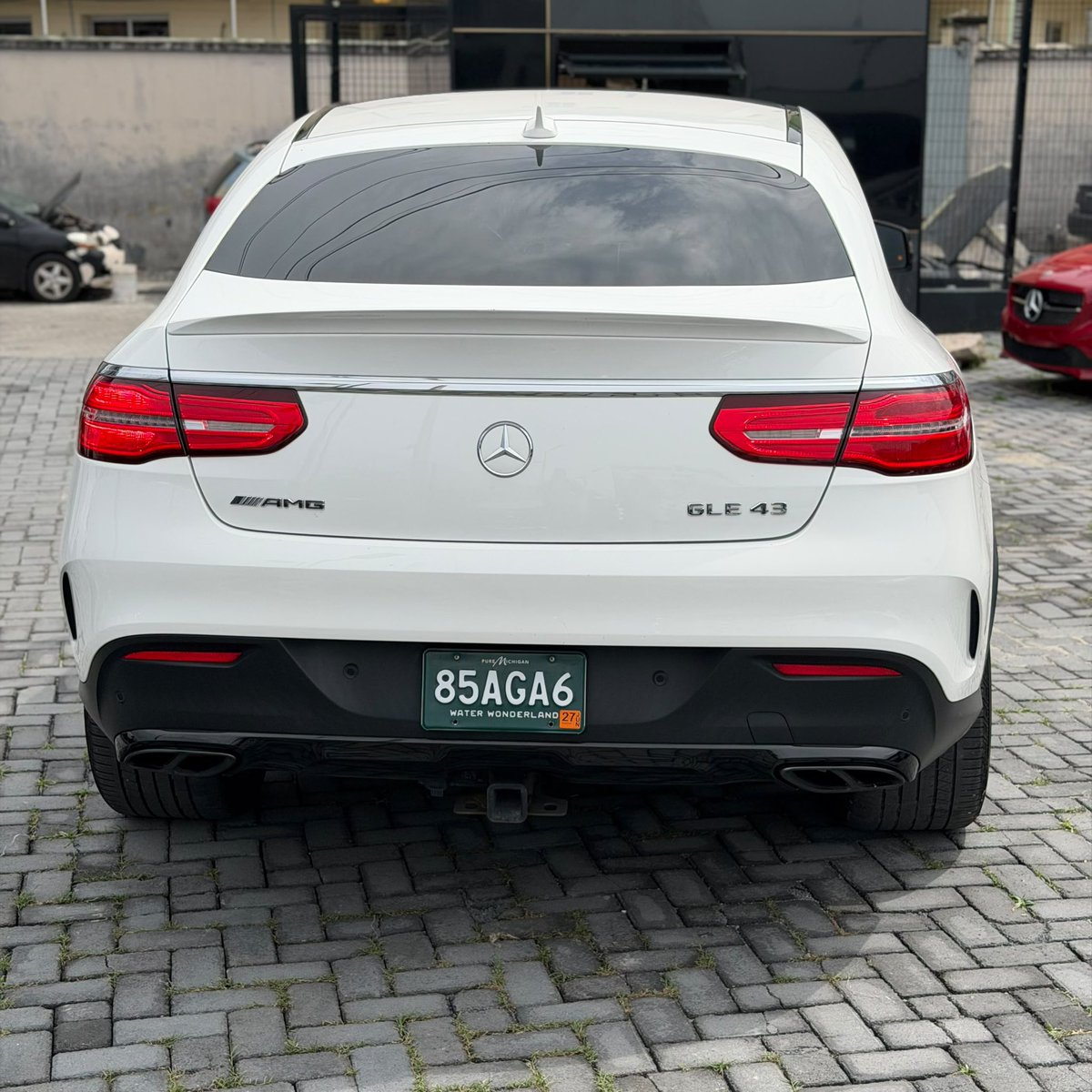 abeljesusstick's tweet photo. 2019 gle43 AMG 
₦62m only
#KasiBusinessWorkshop #lagos #fypシ゚viral #gle 
Follow on IG👇👇
https://t.co/FU1YPpW7Pl https://t.co/6nKZZcb7KJ