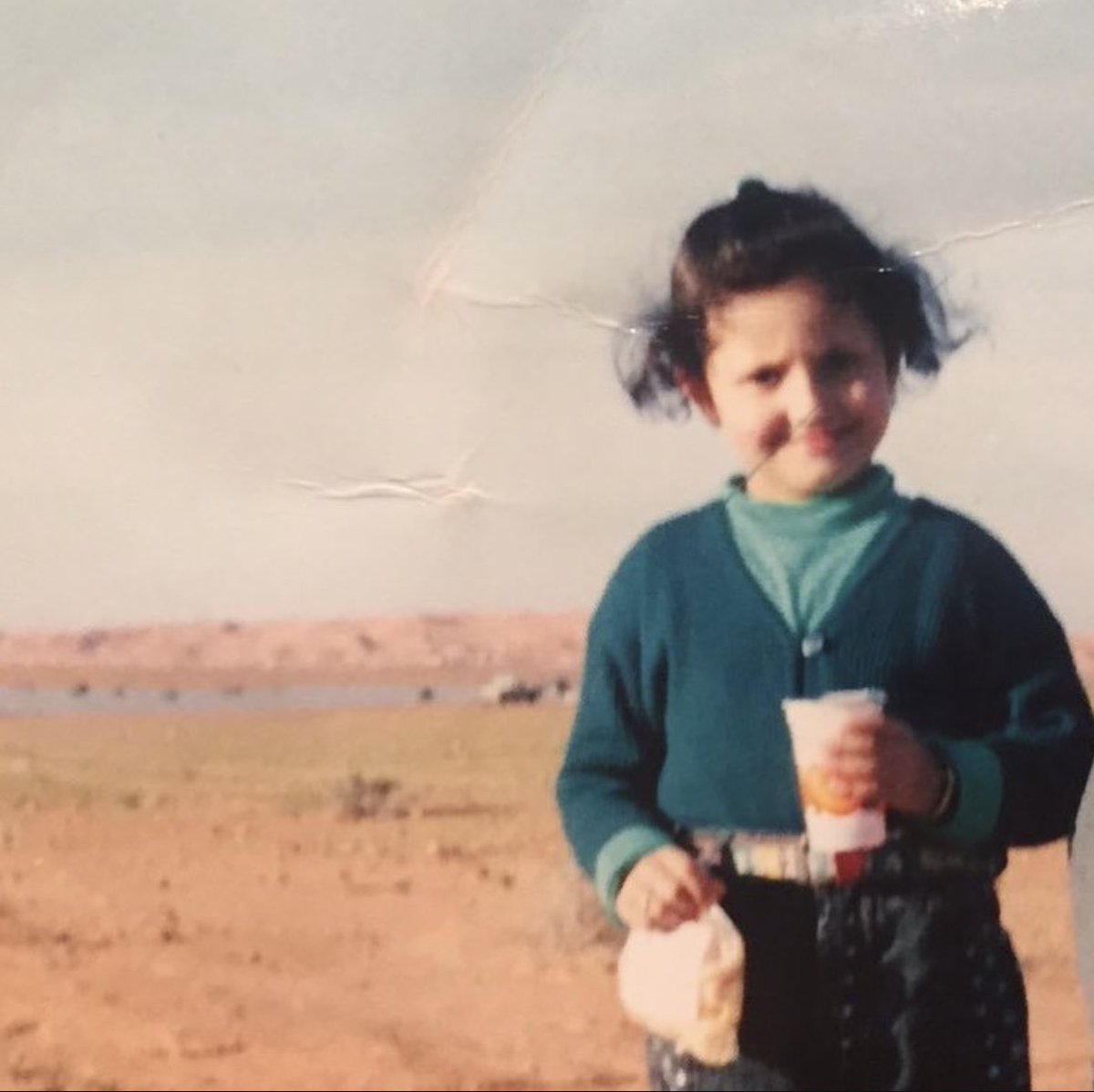 S7R_29's tweet photo. 19 | July ✨

Still the same smile, just a little older. Forever grateful. 🤍🎂 https://t.co/U26fPMG5DH