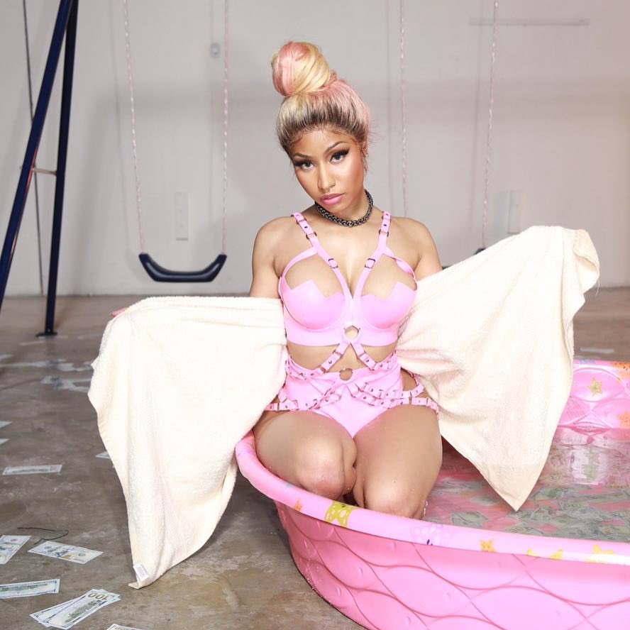 sleezedminaj's tweet photo. nicki minaj (2017) https://t.co/czBstgsmtc