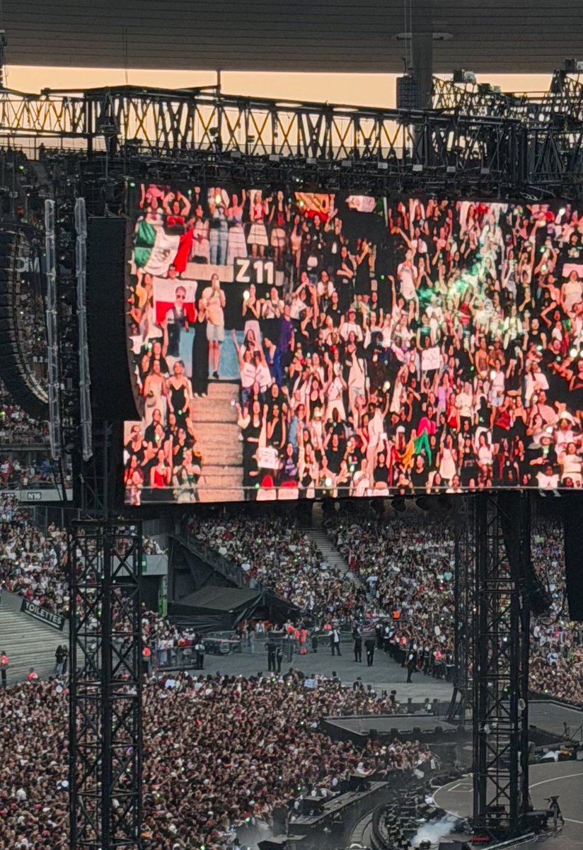 domi⁷ღ ⊙⊝⊜ | saw bts!! tweet media