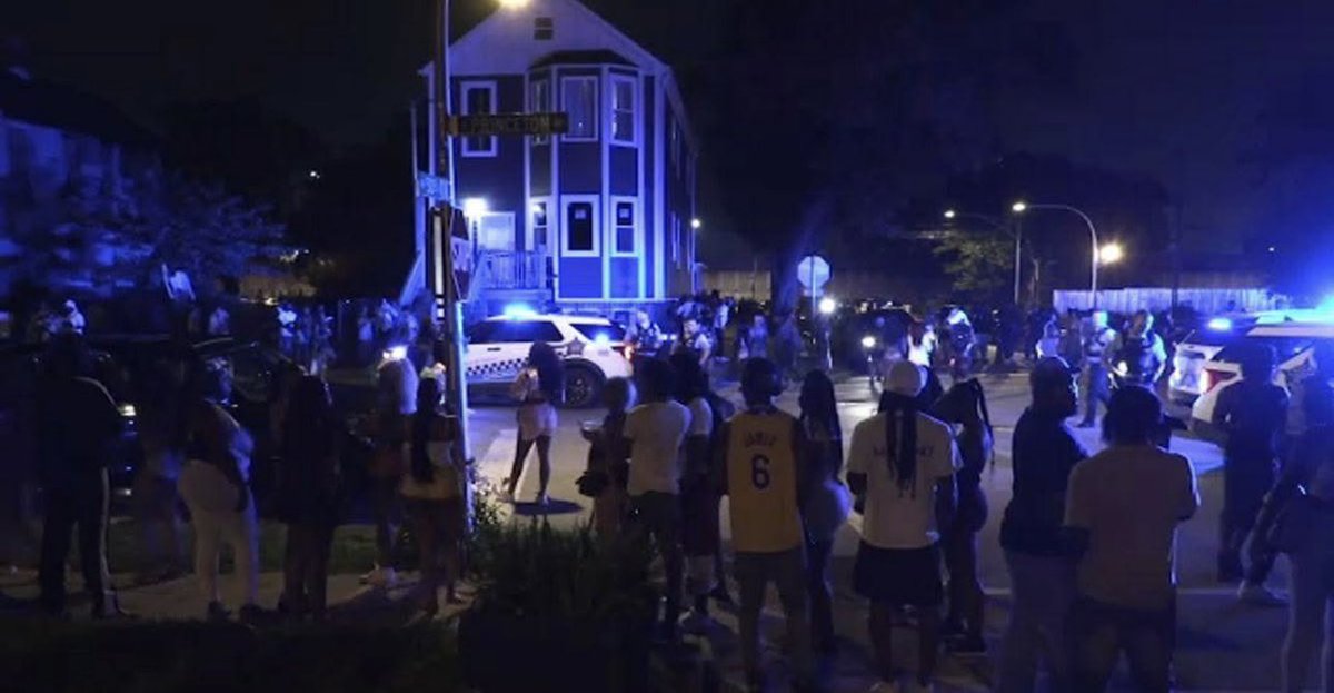 CCC_CrimeChaser's tweet photo. 53rd & Princeton 
CPD-INVOLVED SHOOTING/3 PPL SHOT, 1 KILLED 💥

Chicago Police are investigating 3 separate shootings, all near a large block party overnight. 

The first shooting occurred around 12:32am, Officers were attempting to disperse a large crowd at a block party called #ClubPrinceton. During the disperse, an officer spotted a male with a gun. Officers attempted to detain and disarm the suspect, during the struggle, the suspect’s firearm discharged and he was struck in the thigh. The suspect was taken to UofC Hospital 🏥 in fair condition. 

No officers fired their weapons and no one else were injured. 

Around 2:55am, just a few blocks down the same street, CPD & EMS responded to a person shot on 48th & Princeton. Upon arrival, they found a 25-yr-old male with a Gsw to the head. He was rushed to Provident Hospital 🏥 where he was pronounced 0-1-1-0 (Deceased) 💔

Around 3:05am, on the same exact block, a 22-yr-old female was standing outside, when she was shot in the back. She was rushed to UofC Hospital 🏥 in fair condition.

No suspects are in custody for neither shootings, as Area Detectives are investigating.
#ChitownCrimeChasers