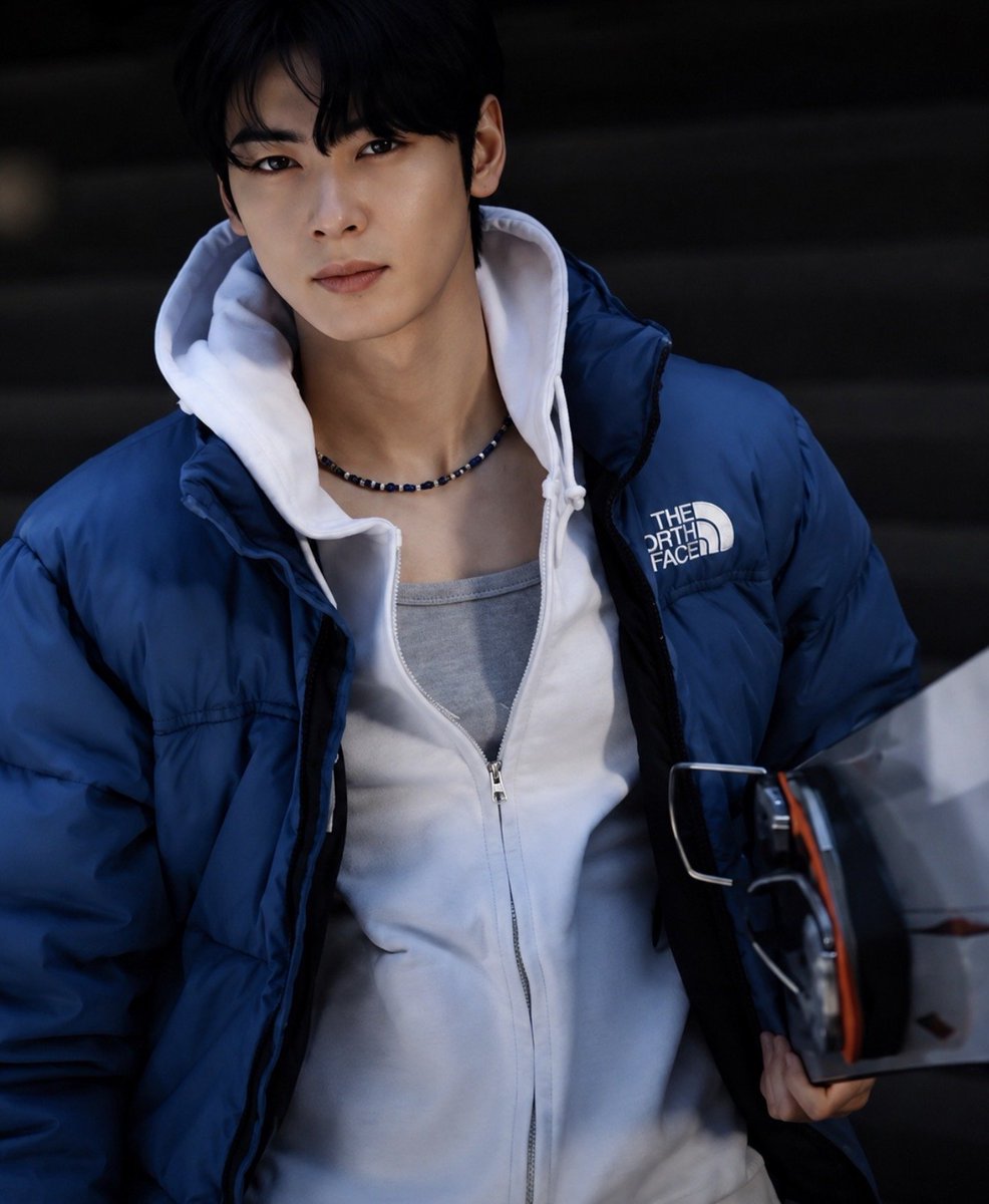Priya_mitra_'s tweet photo. Dreaming of a future with an idol like Cha Eun-woo is a completely natural reaction to his immense talent and charm. However, obsessively projecting one's desires onto him through AI fabrications or aggressive shipping theories crosses the line into disrespect, ultimately harming the artist's personal well-being and career.The boundary between respectful admiration and toxic entitlement lies in understanding and respecting his humanity. 

Breaking down the reality of this dynamic highlights exactly why such behaviors are damaging the idol's image 💔💔

The Reality of Idol Relationships Humanity Over Fantasy: 
While fans naturally romanticize his public persona, treating him as a fictional property strips away his dignity. True affection means supporting an artist’s happiness rather than forcing them into an artificial narrative.

The Cost of Obsession: 
Engaging in extreme behaviors, such as editing AI-generated images to fake marriages or families, does not validate a connection. Instead, it creates an environment where boundaries are violated.

Impact of "Shipping": 😠😡 Elaborate, unconfirmed dating rumors and fan theories are often constructed for personal validation. They ignore the reality of what the idol truly feels or wants in his personal life.

The Consequences of Disrespectful BehaviorMental and Physical Toll: Unwarranted speculation and aggressive parasocial behavior place immense psychological pressure on celebrities. It can lead to severe stress and negatively impact their personal lives.

Career Harm: Pushing false narratives can overshadow an artist's professional achievements. It distracts the public from his hard work and dedications as an actor and musician.True fans prioritize the artist's mental health, boundaries, and career. Respecting an idol means cherishing their talent while allowing them the space to live their life authentically.

I truly wholeheartedly immensely respect you and love you EunWoo.....
🙏🥹💯🫶🫂💘💘💘💘
💞💞💞💞💞💞💞💞💞💞💞💞

@CHAEUNWOO_offcl
#Alwayswithyou ♥️♥️
#CHAEUNWOO