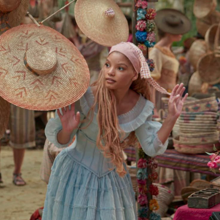 sunlightfairyyy's tweet photo. i’m still mad about ariel’s look for the little mermaid >:(
don’t get me wrong she looks great but the potential!! she’s a mermaid princess why can’t she have ruby red hair and better dresses :( https://t.co/NZ8XXJvlGw