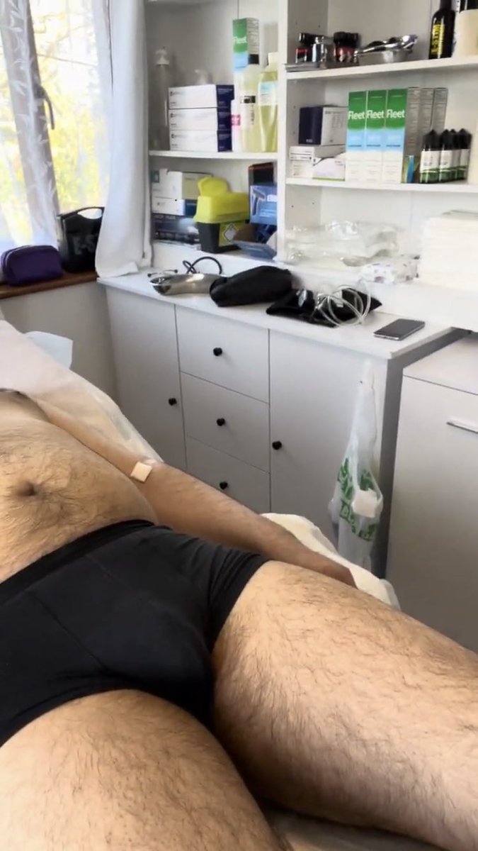 medfetsj's tweet photo. Getting ready for the exam… https://t.co/Uot2v2LtpJ
