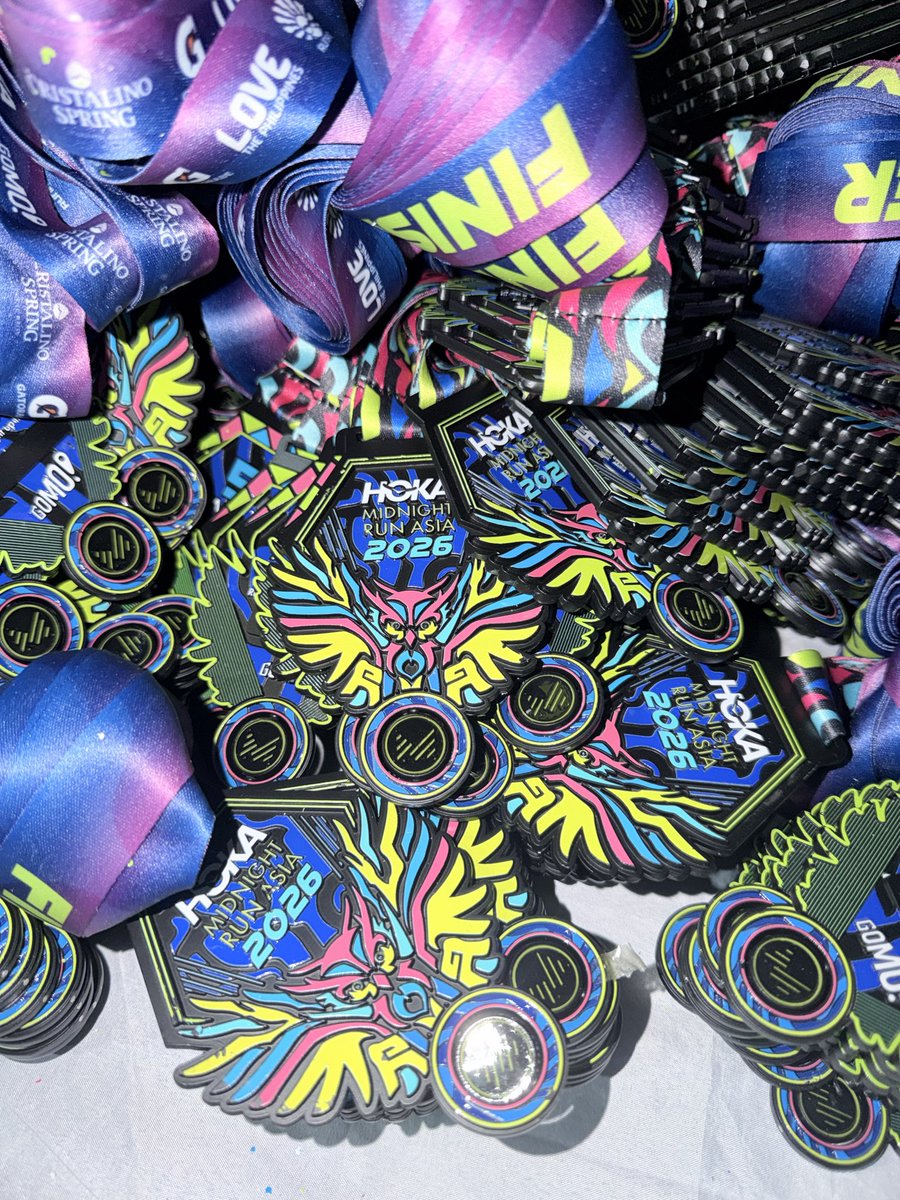 ohohLEOph's tweet photo. A rainy HOKA Midnight Run Asia. ๐ง๏ธ๐๐ฝ๐
Congratulations to all the finishers and recover well. ๐ซถ๐ฝ๐๐ฝ
#HOKAMidnightRunAsia
#HappyAtDeltek
#OhOhLeo https://t.co/SDrFcqLk4d