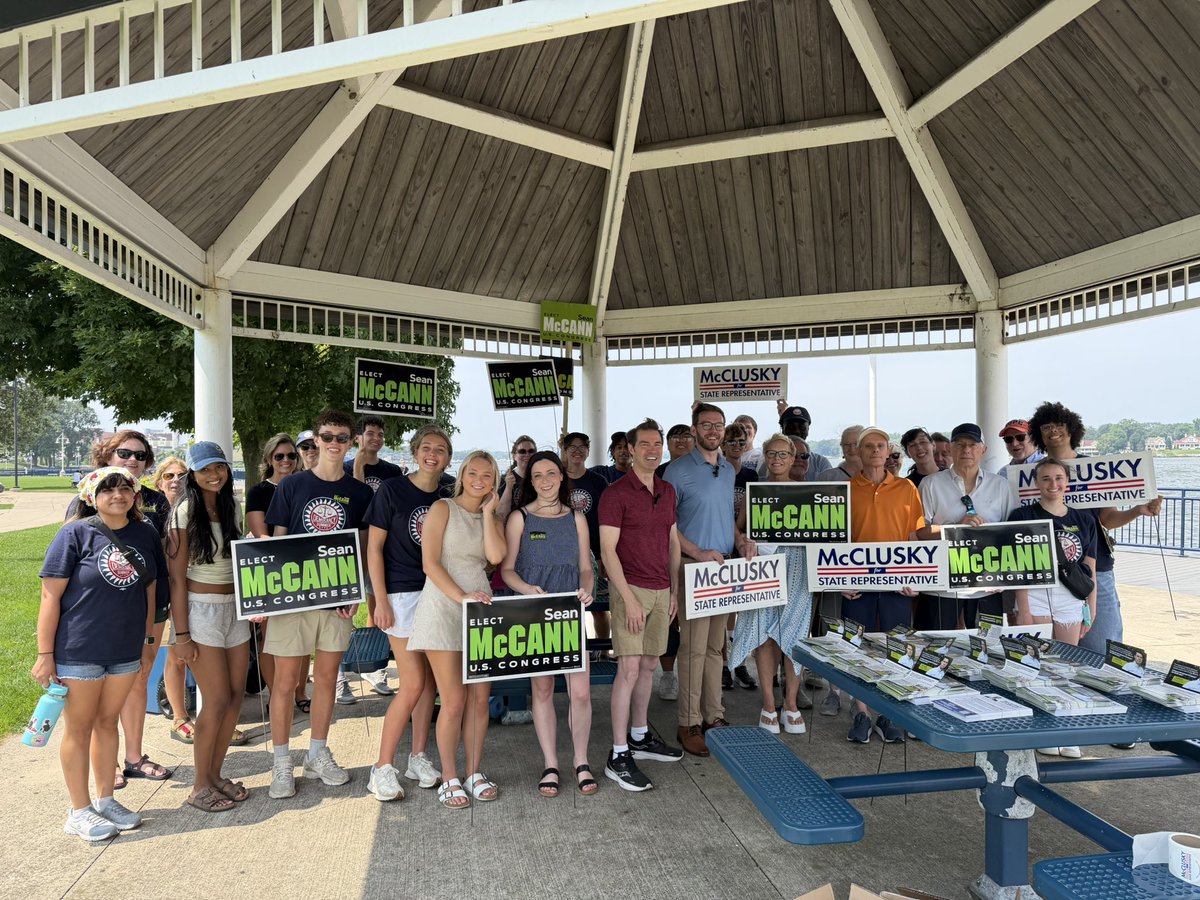 SeanAMcCann's tweet photo. Thank you @NatlDemSummer for a great Holland canvass launch this morning! Working to create a better life for our families and the next generation is what drives me: access to affordable health care, the ability to buy a home, and get an education. https://t.co/mslMRavJnD