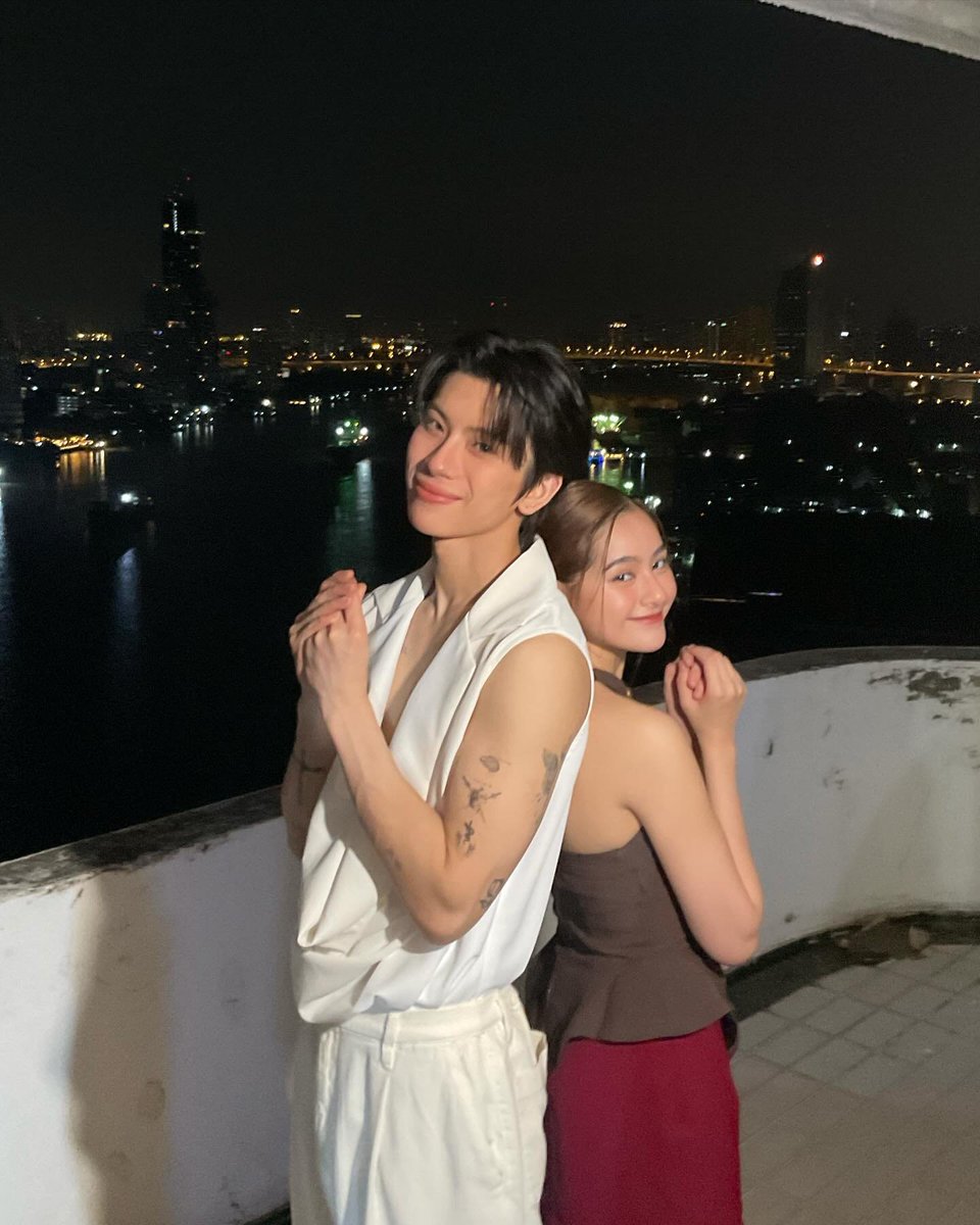 Viewpriim's tweet photo. Tava vendo aqui e vi que o Tytan voltou pra gmmtv, será que no bbfanfest 2027 teremos ViewMim performando "My Soulmate is meteor"? Já que a Mim é a protagonista do MV 🤭

#mimrattanawadee #Tytanteepprasan https://t.co/Ds6PeavwuH
