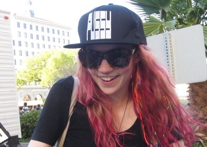 hourlygrimes's tweet photo. grimes’ iconic pussy hat https://t.co/GTRAES6LK8