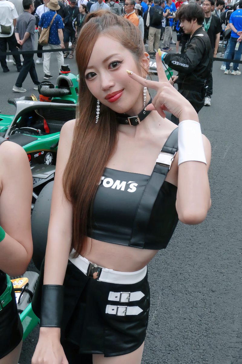 CHILDHK's tweet photo. 夏祭り富士 2026.7.19.-20.
スーパーフォーミュラ選手権
Rd.3.Rd.6.Rd.7.
GRID WALKにて
36,37号車 VANTELIN TEAM TOM'Sを
応援する TOM'S AMBASSADOR
央川 かこ さん @kako_6717
撮影対応ありがとうございます
いつも見ても
可愛いさとカッコ良さが
同居する✨
かこちゃん
#央川かこ
#TOMS
#VANTELIN https://t.co/puLGVKVoeQ