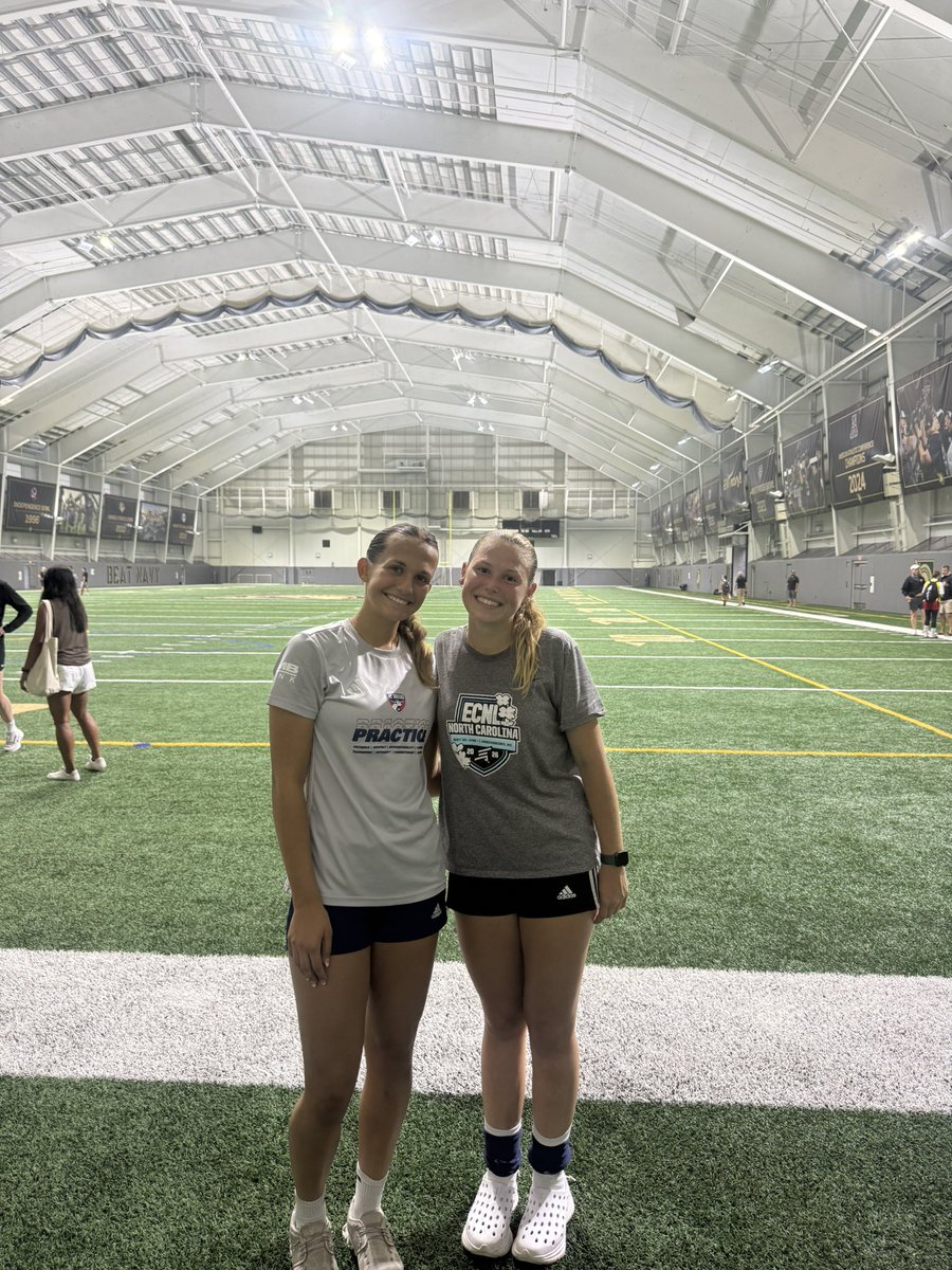 GwynethKSoccer's tweet photo. Great day @ArmyWP_WSoccer.  Loved competing for the coaching staff and looking forward to tomorrow. ⚽️ #goarmybeatnavy @FCDallas10gECNL https://t.co/sR5PImlDfe