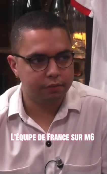 Yannis_LB's tweet photo. Est ce que vous arrivez à prendre au sérieux l'équipe de France quand elle joue sur M6? https://t.co/YnGTTD844w