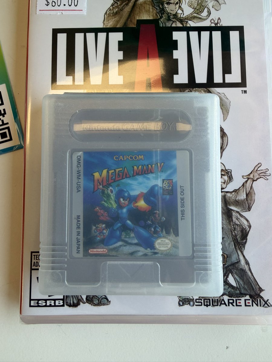 LoginZ_GamerMan's tweet photo. I just so happened to found Mega Man V gameboy and I am so happy I found it!!! https://t.co/IfjqvcQqSw