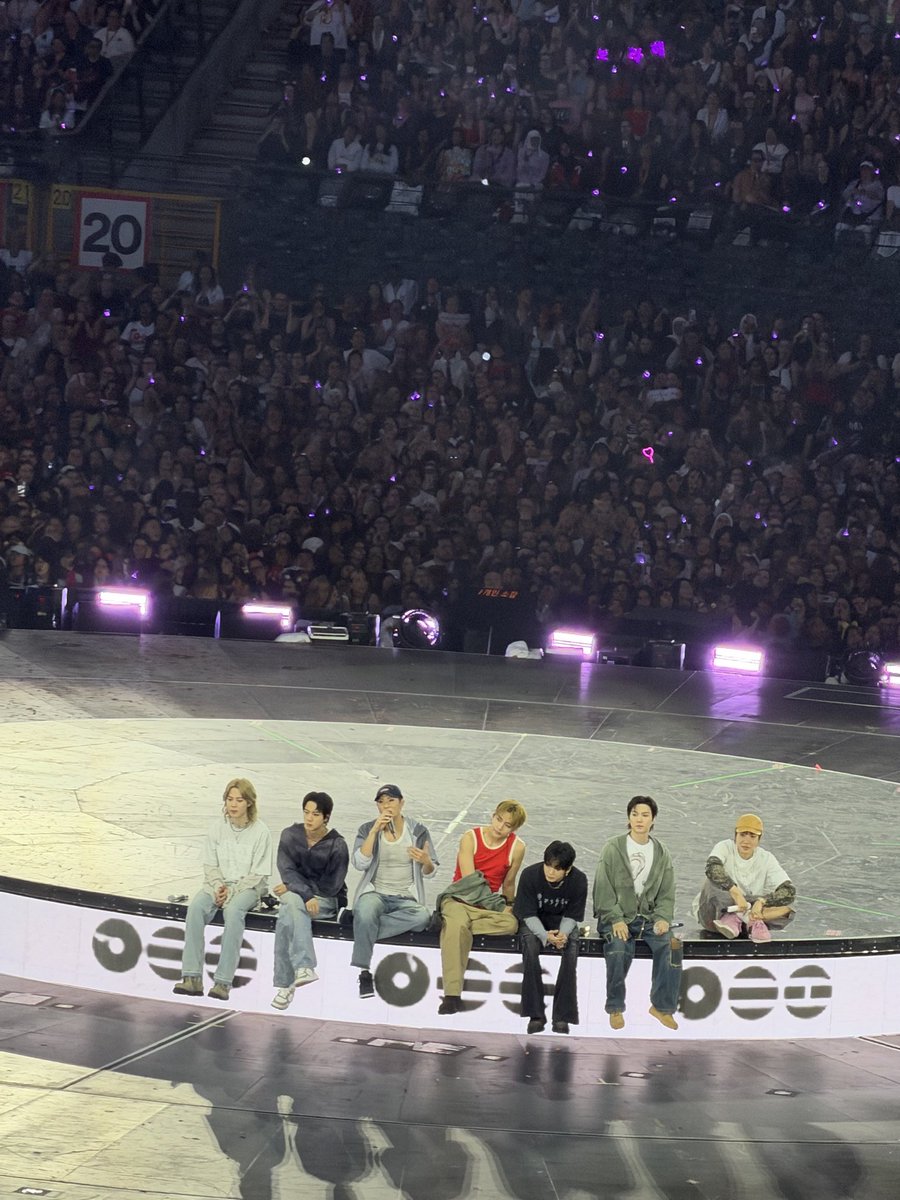 Lamis_1D's tweet photo. @mnibangtan 🥹💜 https://t.co/PenFw8uluP