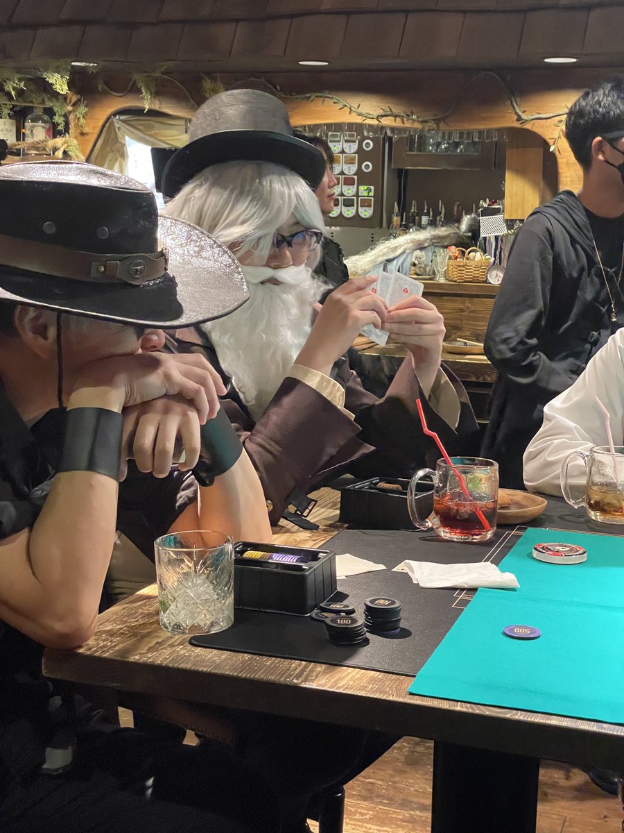 CLOSS_LARP's tweet photo. バッカニア酒場LARPの猛者たちです https://t.co/Dotw0OADrR