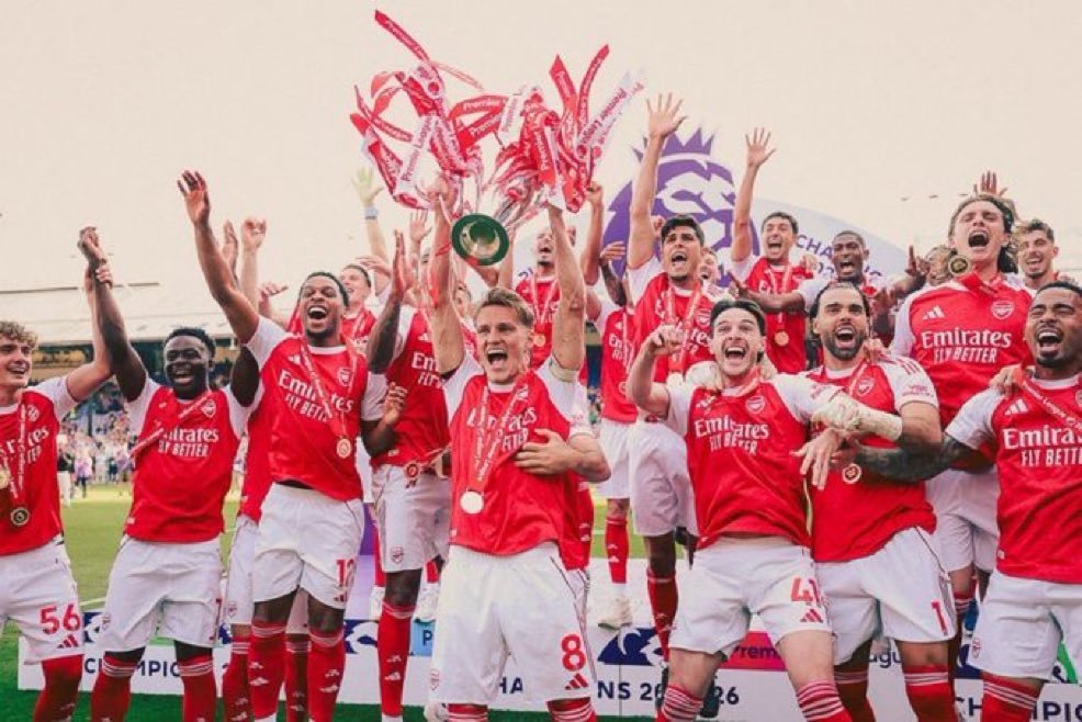 SONBANDU1's tweet photo. @mickysand21 Arsenal players when there's pressure the whole season https://t.co/FyunHgupjb