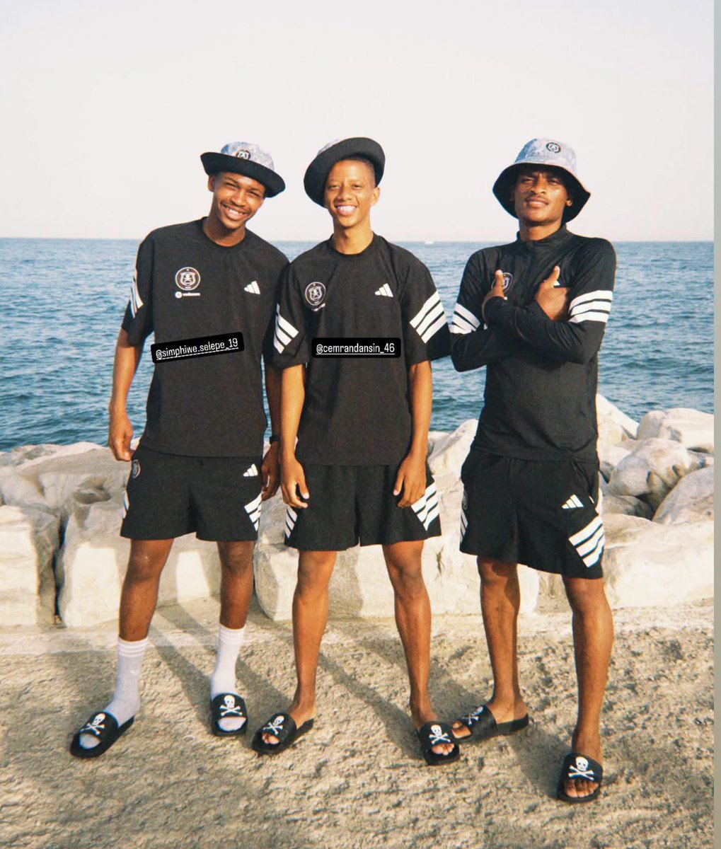 Siya_homiey's tweet photo. The future of Orlando Pirates 🙆🏿‍♂️🔥 https://t.co/oCU78nJDJR