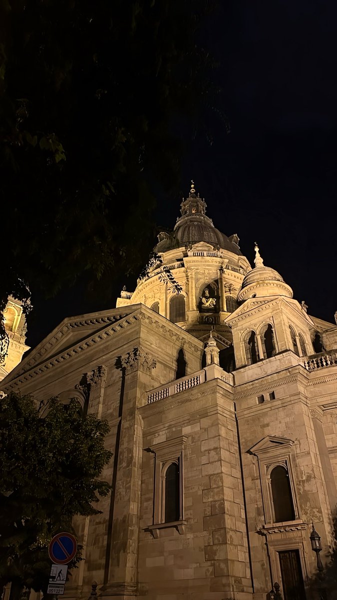 e__2l's tweet photo. 🇭🇺 <3 https://t.co/1fxGfdAKvR