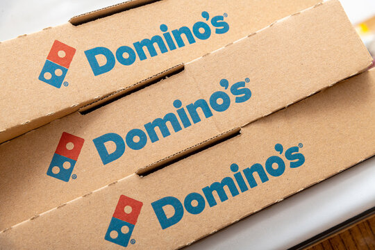 trad_west_'s tweet photo. Domino's founder used his fortune to build a Catholic Town

It's called Ave Maria and it also has a Church and a University! https://t.co/bnhHTbrO6S
