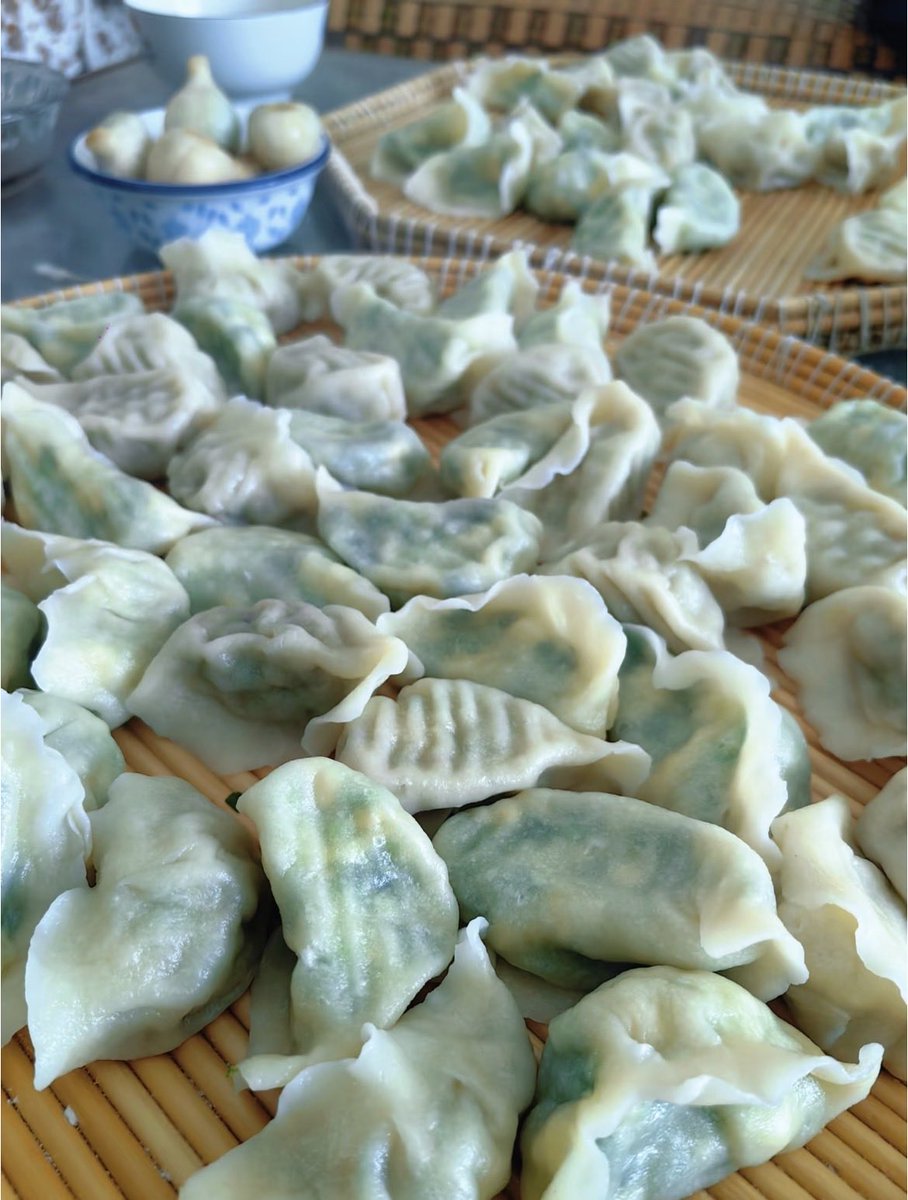 wang36996422's tweet photo. 你猜奶奶这锅饺子🥟啥馅儿？
#饺子 #皖北 https://t.co/8vOFAs2Kkv