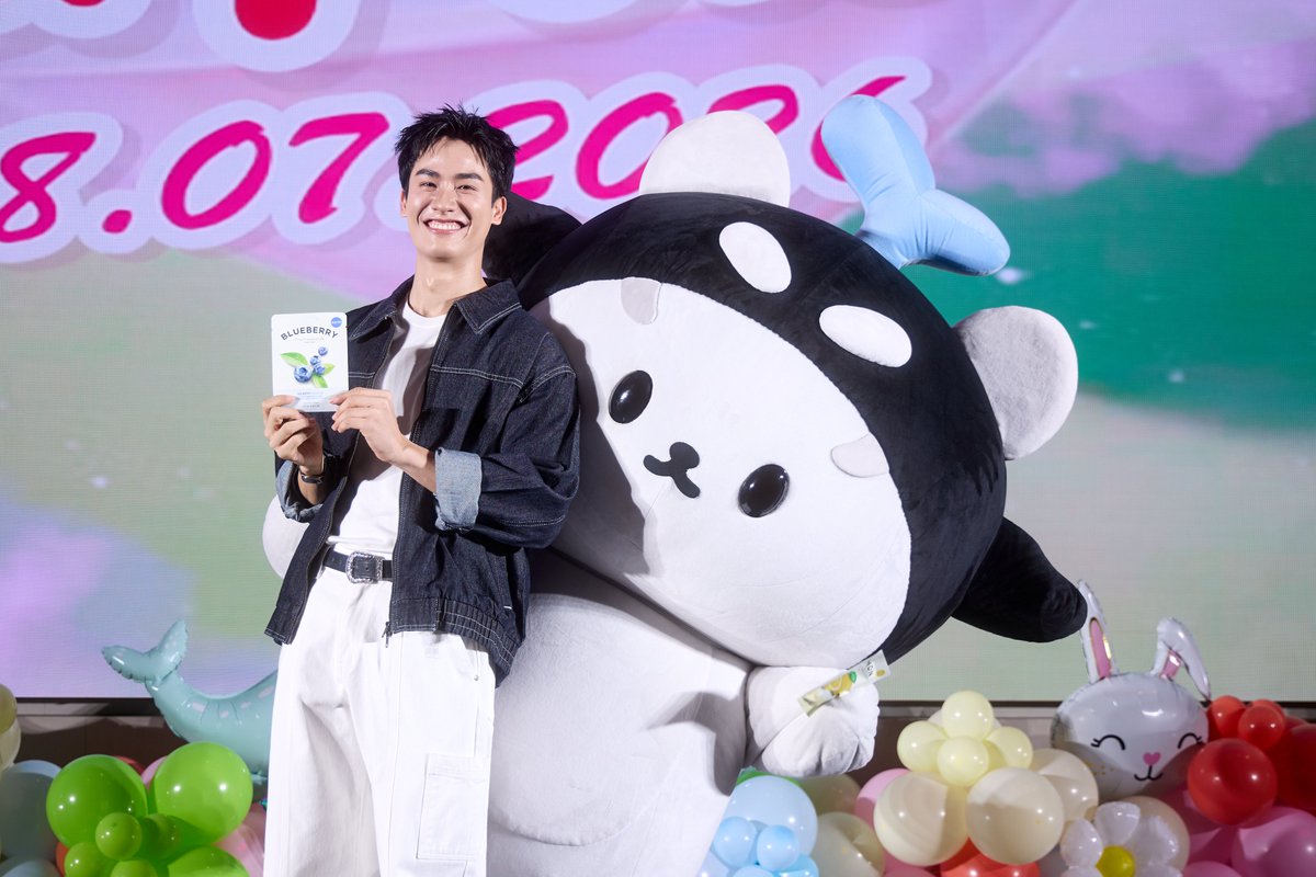 ItsSkinTH's tweet photo. ทางแบรนด์ฯ ขอขอบคุณ🙏 คุณ @Tawan_V และ @polcasan_GMMTV  สำหรับกิจกรรม It’S SKIN Fresh day with Tay & Polcasan✨(18.07.26) ร่วมสร้างร้อยยิ้ม ความสุข ความสนุกสนานตลอดทั้งงาน🙂และขอบคุณทุกๆ ท่านที่ร่วมสนับสนุนกิจกรรมในครั้งนี้ด้วยค่ะ🙏🙂

#ITSSKINxTayPolcasan
#Tawan_V #POLCASAN
#ITSSKIN #ITSSKINThailand
#TheFreshMaskSheet #MaskSheet