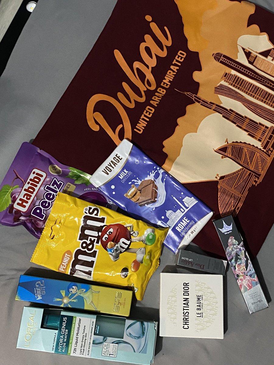 demliciousjei's tweet photo. Forgot to post my best friend's giftttt heheheh, waaaaa she's been out of the country twice but still hasn't forgot to give me gifts hay, I love this girl https://t.co/Ucdc4FA4BK