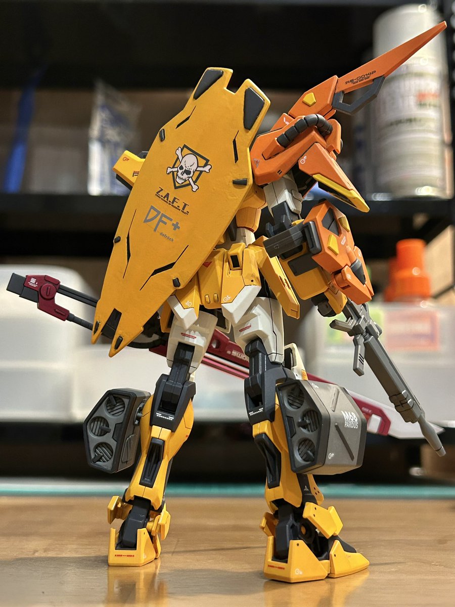 15jackiechan's tweet photo. パーフェクトストライクガンダム（ミゲル機）
#ガンプラ好きと繋がりたい https://t.co/jOMcafLZK9