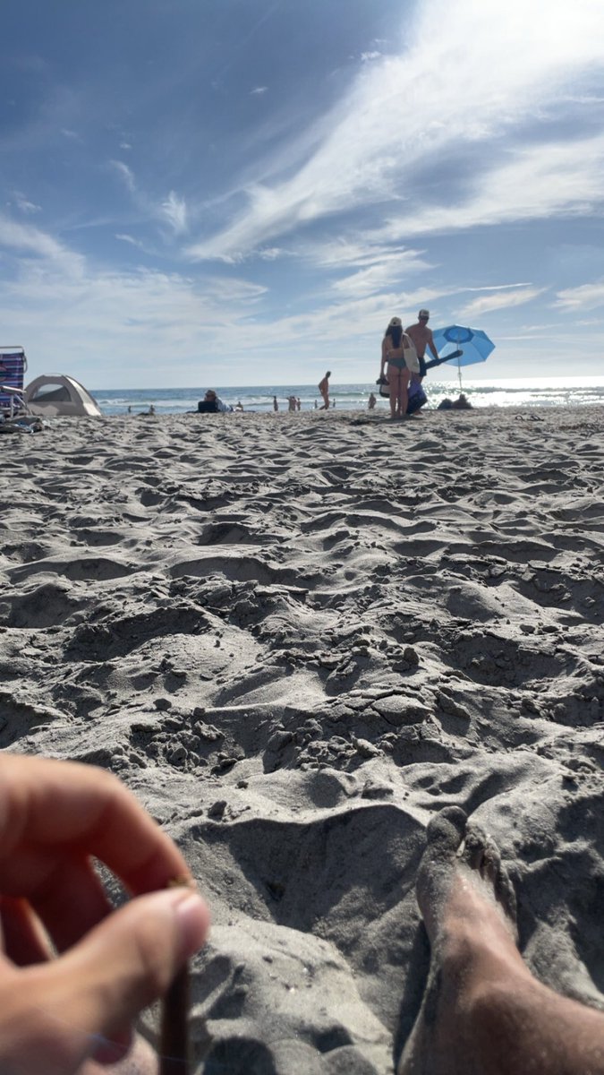kingz_70's tweet photo. Who’s coming with me tomorrow to blacks beach #daygo #619sd #blacksbeach #sandiego https://t.co/NvbFJzgslE