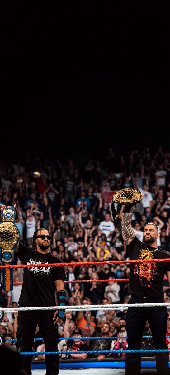ItzVarun_____'s tweet photo. Roman Reigns and Jalen Brunson Wallpapers!

#SNME https://t.co/sb3urSsD2h