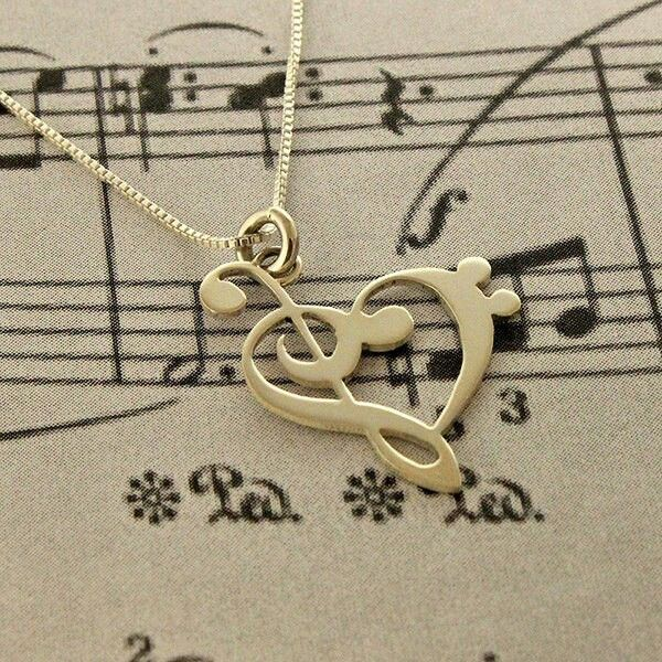 pinkologyarchiv's tweet photo. pink ! hearts ! musical notes ! polka dots ! https://t.co/bIO5Ebuteu