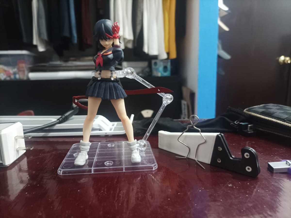 616Cryptor2140's tweet photo. Como me gusta el mame que se armó por el chngado clip de jojoland xd

Y yo también me uno

Primera y de momento única figura de jojo en mi colección xd https://t.co/5IQ5rckO1s