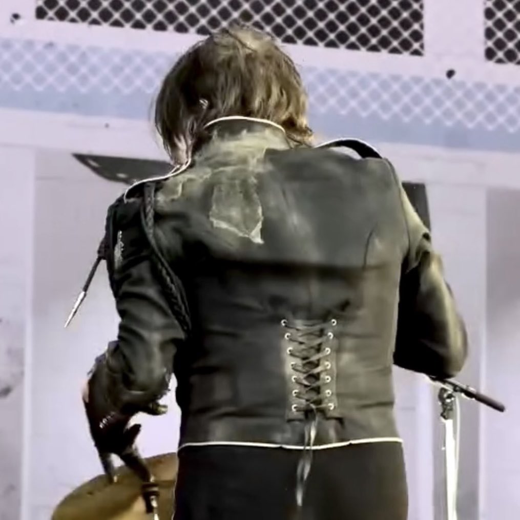 gorebugs's tweet photo. the corseted jacket… 2006 compared to 2026 https://t.co/sX8cIpL3Zr