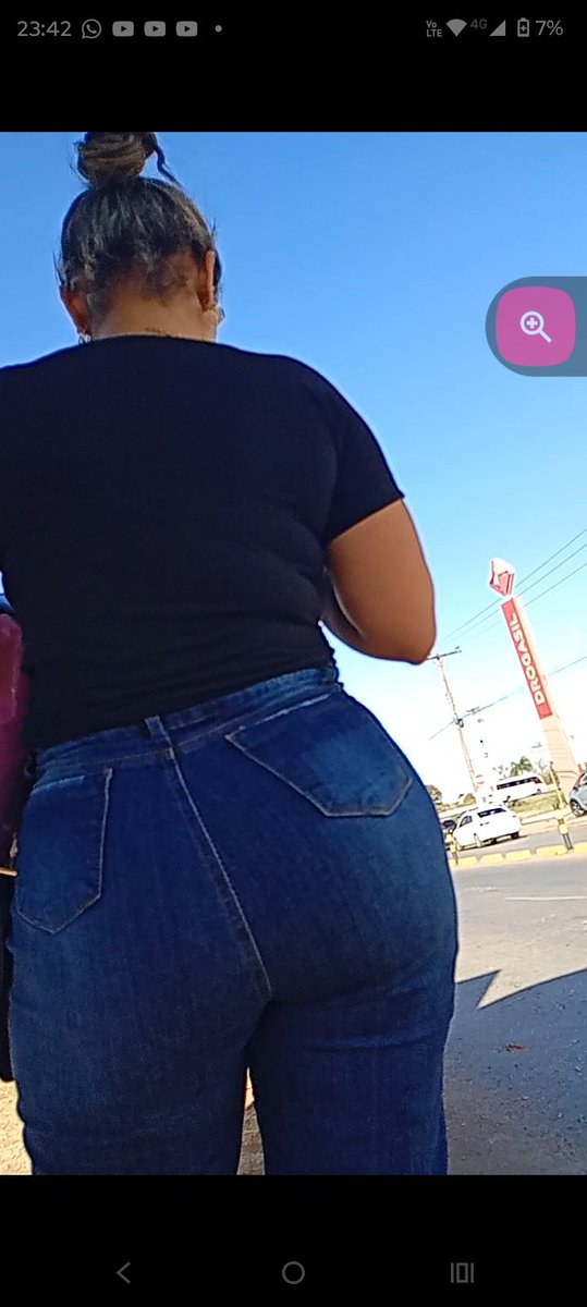 FernandaFe27040's tweet photo. Woman big ass https://t.co/OH9W9zA9NU
