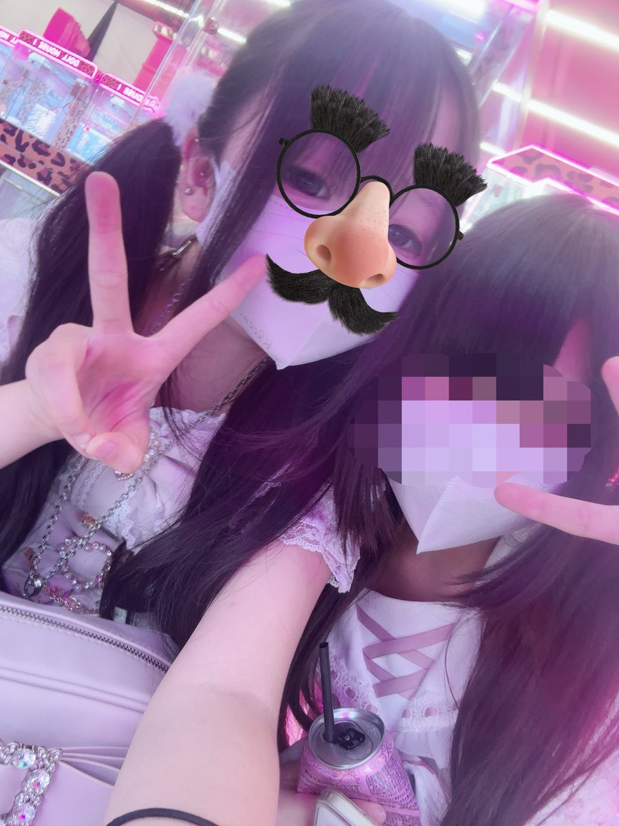 y_f09t's tweet photo. にゴイチに会いました ♡ #自撮り界隈 #地雷系 @ct7nu5 https://t.co/F03jJbL6L9