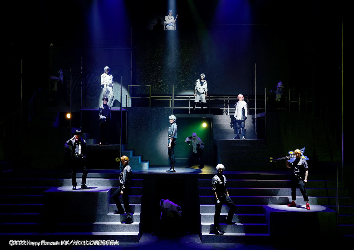 stage_helios_r's tweet photo. #エリステ -New Dawn-
本日のご来場ありがとうございました！

明日は大千穐楽！
昼12:00～/夜17:00～（両公演ライブ配信）
物販は昼10:30～/夜15:30～
京都劇場でお待ちしております✨

📀Blu-ray予約
https://t.co/PwmWKJoEQL　
📝公演アンケート
https://t.co/gvPzWJCxLb https://t.co/4TjnNETq4O