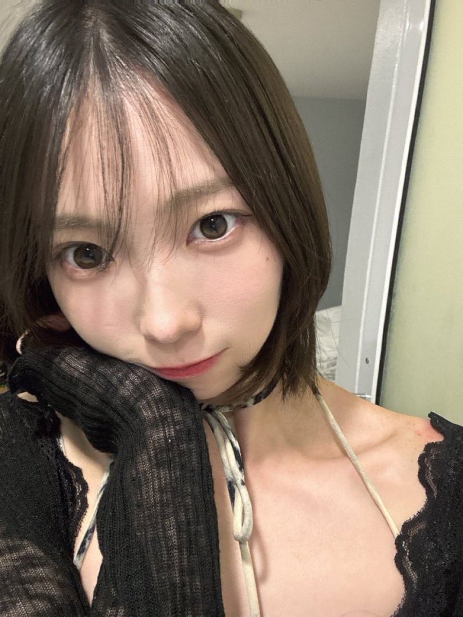 q7nteq's tweet photo. 腋舐めたい
#オナペ https://t.co/RUtpLu64xX