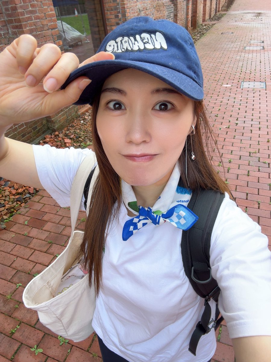 maoupika07's tweet photo. おはようございます🍏

ちーちゃんからのバトンを
バッチリ受け取りまして
#万華の鏡と青の糸 千秋楽
11時00分/15時00分(30分前開場)

皆さんとの青い糸を最後まで
みっちみちに繋ぎます🫶🏻

当日券もございますので
ご連絡下さい！お待ちしております😌 https://t.co/fdrzzgyCuR