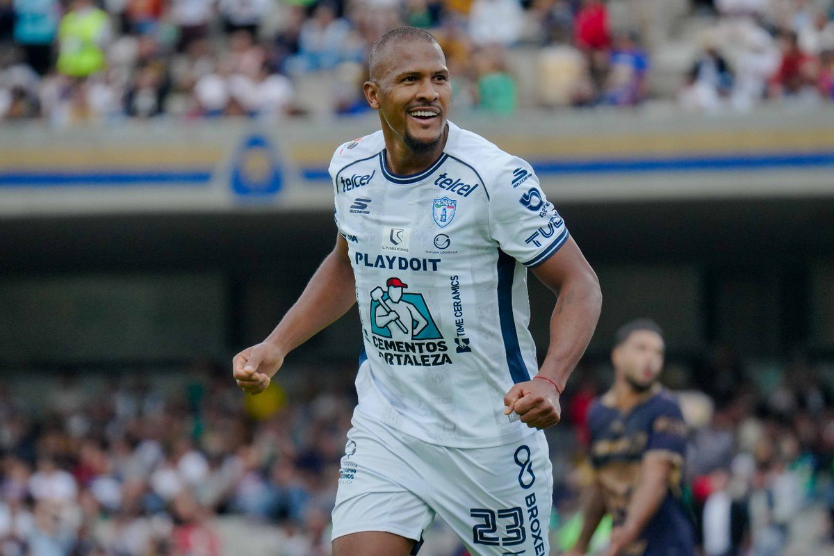 LigaBBVAMX's tweet photo. 📚⏱️60' ¿Sabías qué...?
Pachuca comenzó con victoria en 7 de sus últimos 10 torneos. 📚
@PumasMX 0-2 @Tuzos 🐾🆚🦫
Info: @osigs
#AP26 | #J1 | #UNAMPAC https://t.co/b8yq0MhQIw
