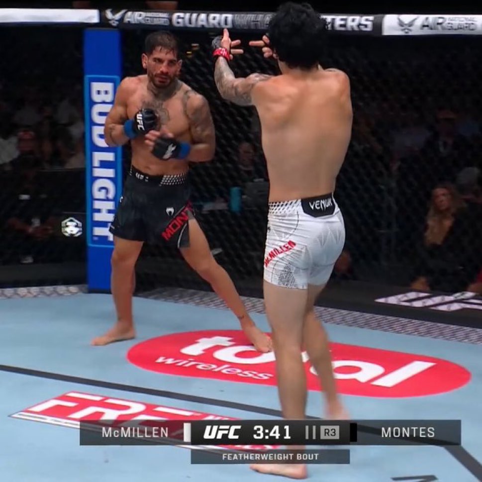 DovySimuMMA's tweet photo. Tommy McMillen embracing his inner Nate Diaz 

#UFCOKC https://t.co/KtMsrUJY6e