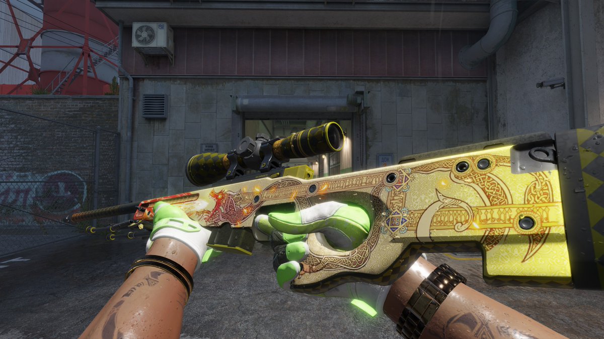 kernlog's tweet photo. 13k hours, 9 years later, I finally sell off the last bit of my cs2 collection. Crazy how from middle school to now I went from nothing to over 300k USD at one point in cs skins all through trading. Finally close that chapter of my life and move on to bigger and better things. https://t.co/3DKdEJkGAh
