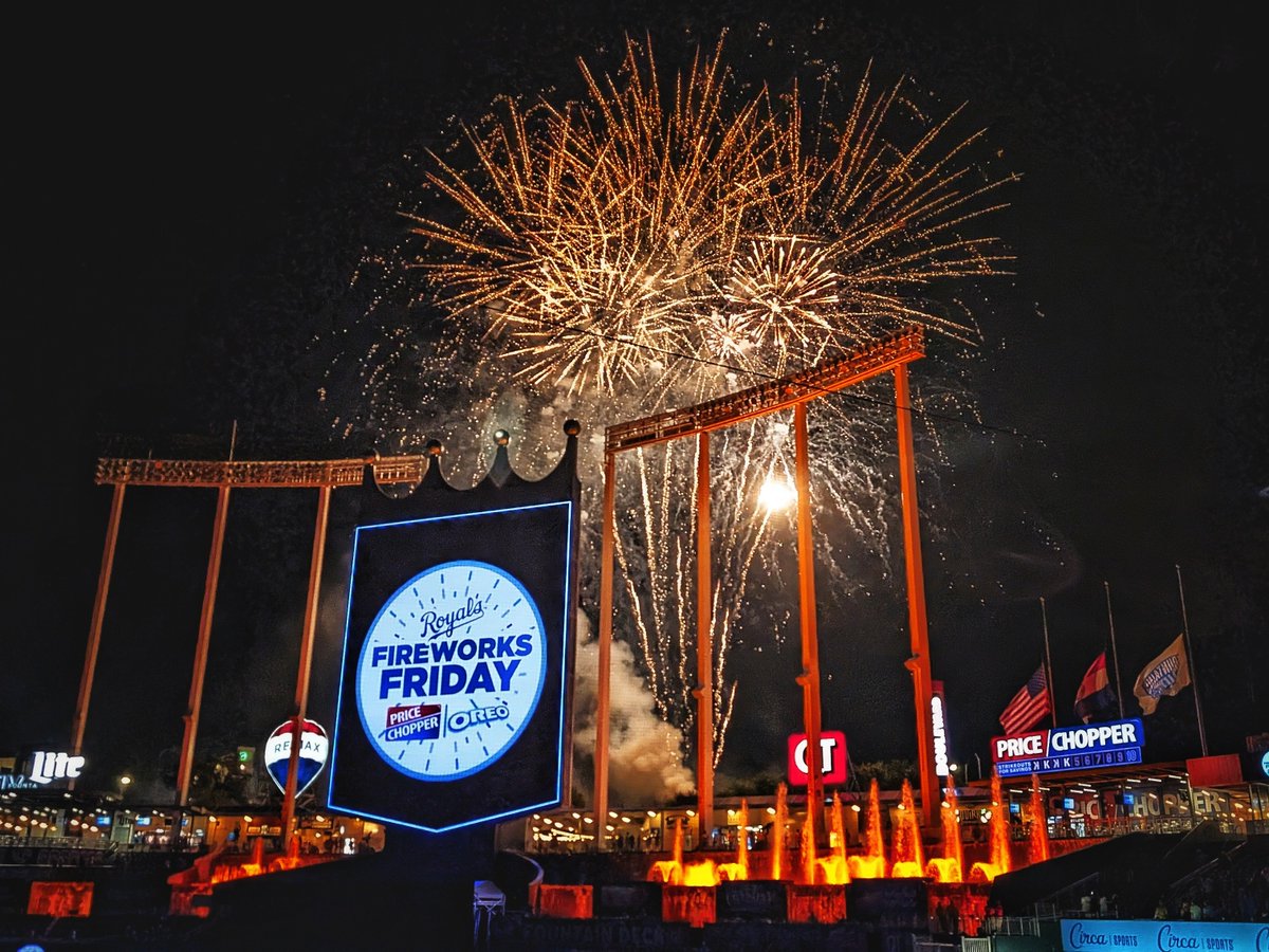 ryandatkinson's tweet photo. Week in KC came to a close today. 
Miss that town. 
Thankful for every game I get to see at The K. 
One of my favorite places on Earth. https://t.co/roDXhB5Er6