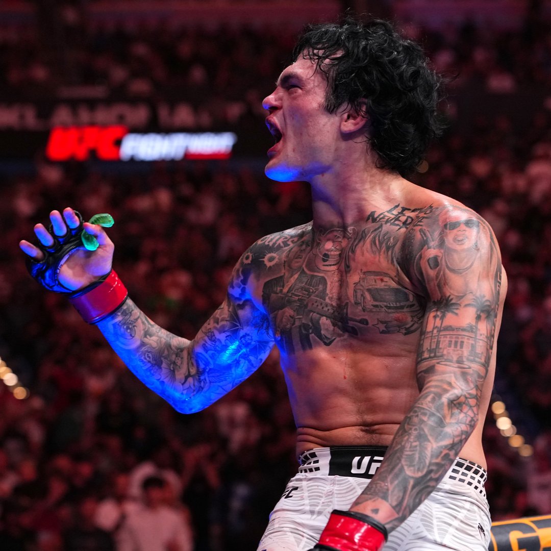 UFC tweet media