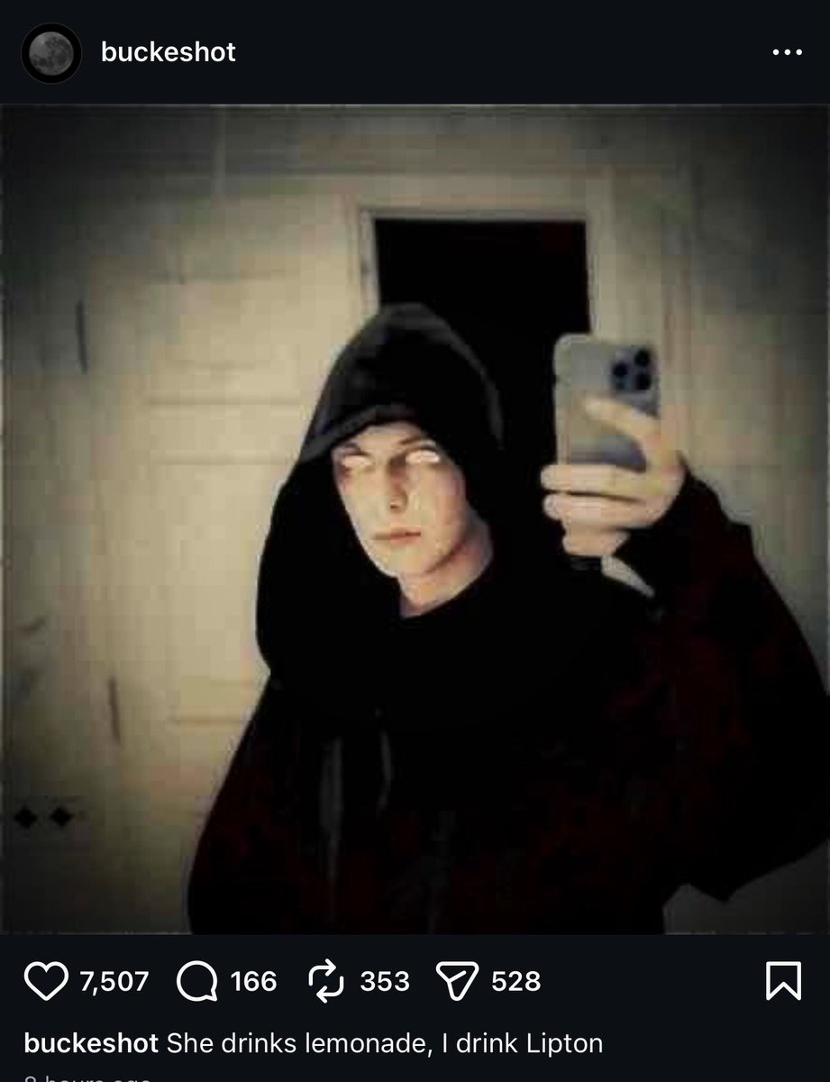 cemutaryy's tweet photo. Why did buckshot even post this it’s giving 2014 tumblr https://t.co/qDXW88s6iO