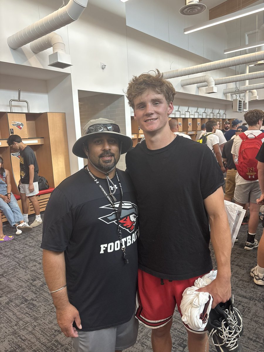 V1nceBasham's tweet photo. After a great conversation with @Jas_Bains_12, I am thankful to receive my first offer from @MountaineerFB.
@Coach_Litt @CoachMontez87 @TeamFullGorilla @Chap_Wolverines @kerronstokes @CoachThomas04 https://t.co/JK2dnkMNch